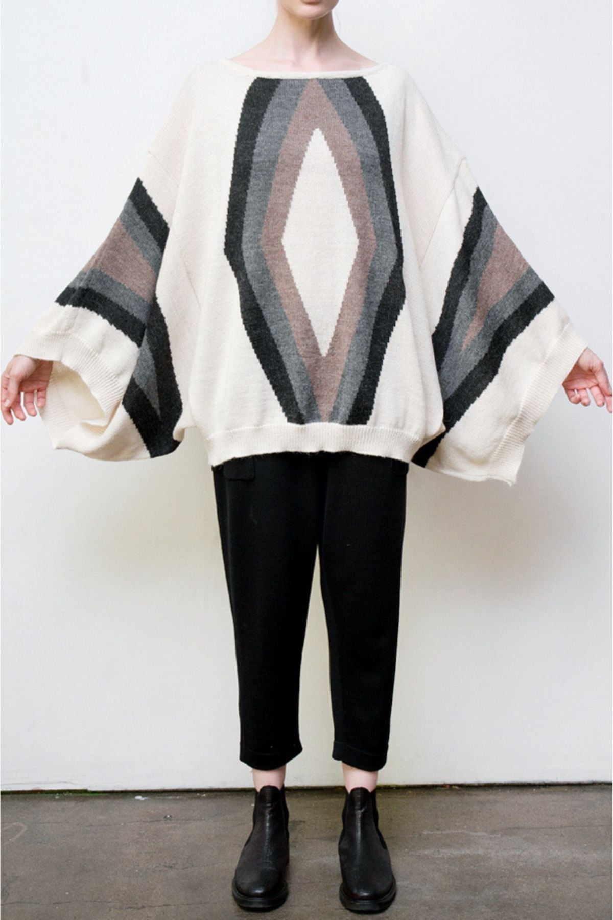 Baez Hand-Loomed Alpaca Intarsia Tunic - Cream w/Sand + Grey