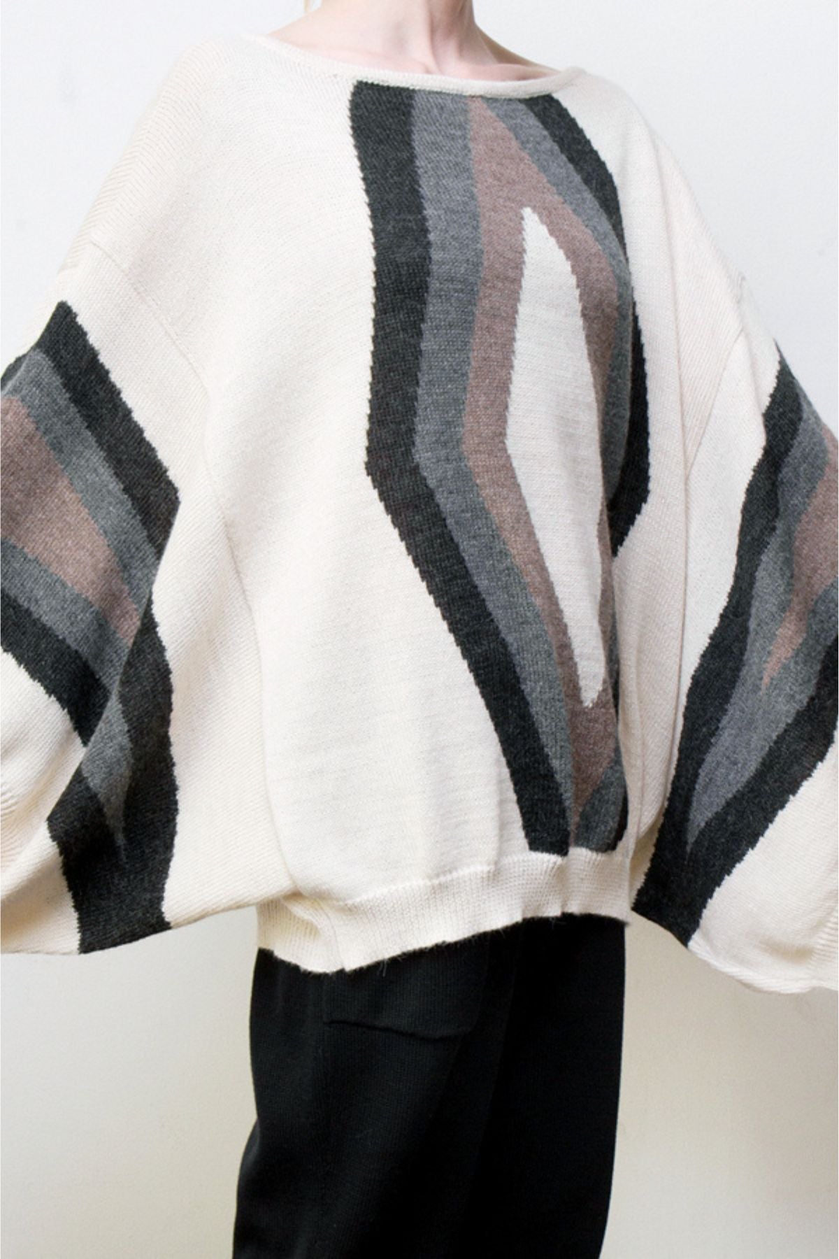 Baez Hand-Loomed Alpaca Intarsia Tunic - Cream w/Sand + Grey