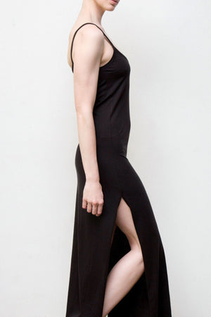Long Spaghetti-Strap Dress - Organic Cotton- Black arzeatelier Long Spaghetti-Strap Dress - Organic Cotton- Black arzeatelier