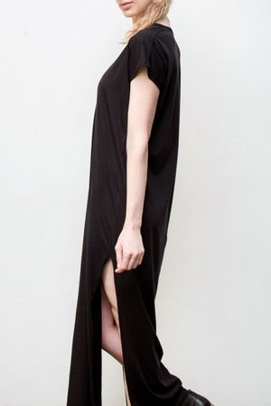 maxi v neck dress - black