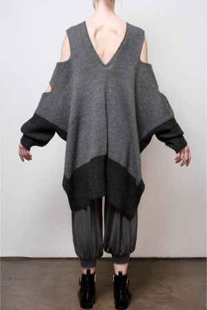 pamela alpaca slash tunic - grey w/charcoal border